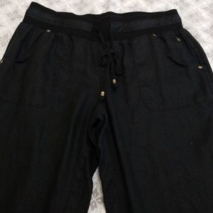 Black Linen pant guess by guess